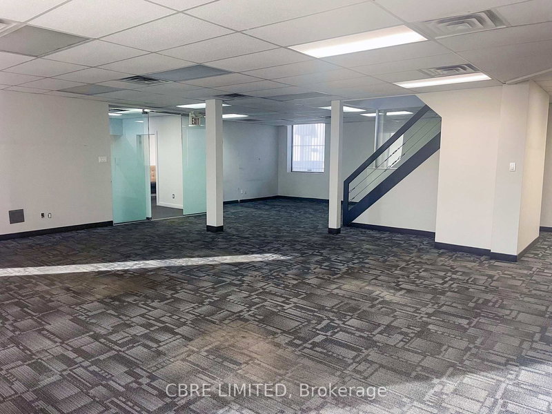 897 Kipling Ave, Toronto, M8Z 5H3 | Image 3