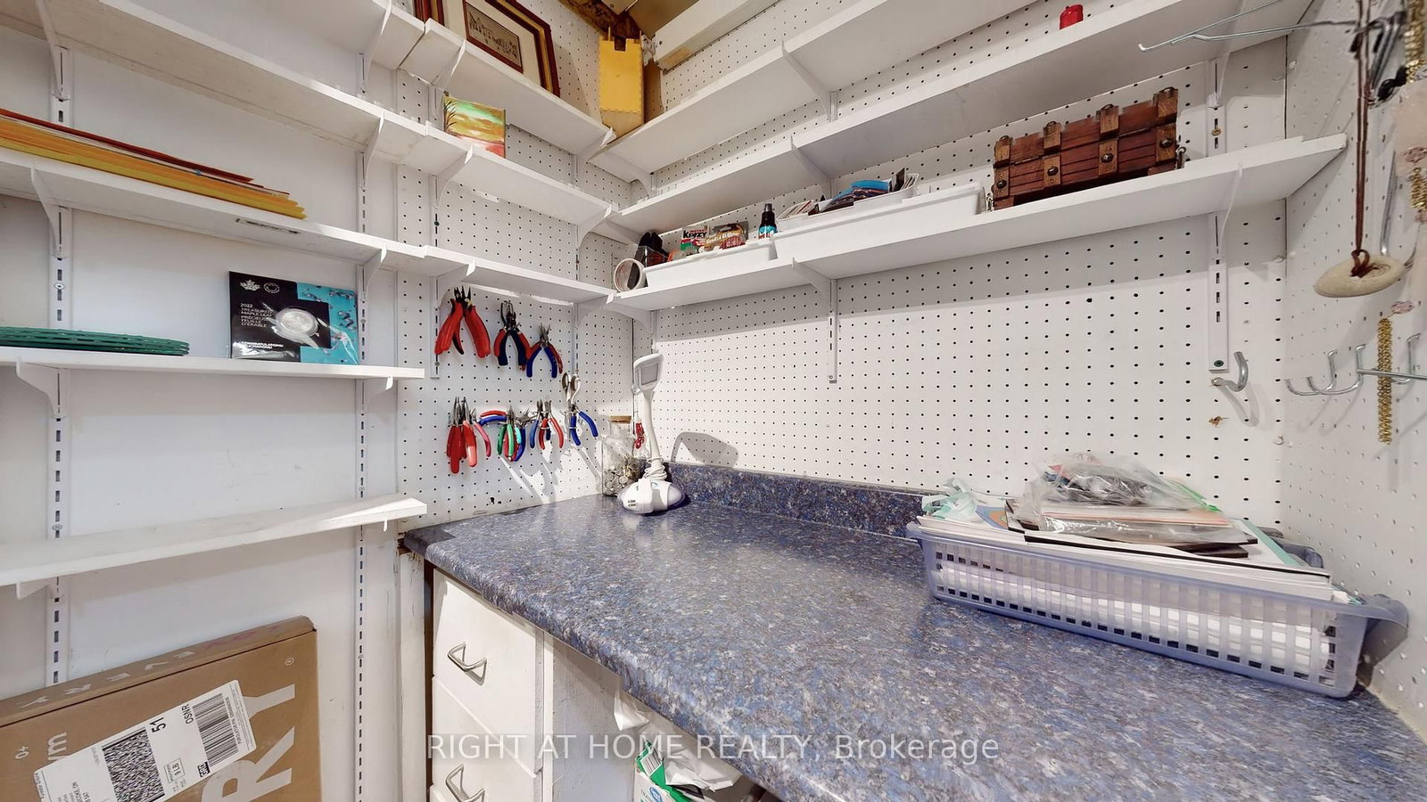 Listing Image 23