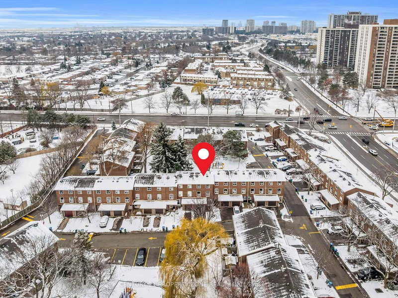 56 - 56 Eden Park Dr, Brampton, L6T 3A5 | Image 2
