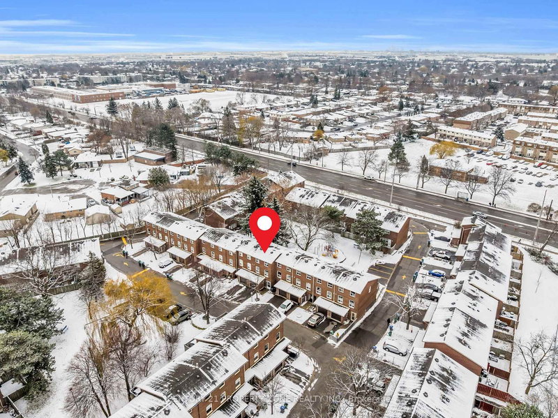 56 - 56 Eden Park Dr, Brampton, L6T 3A5 | Image 3