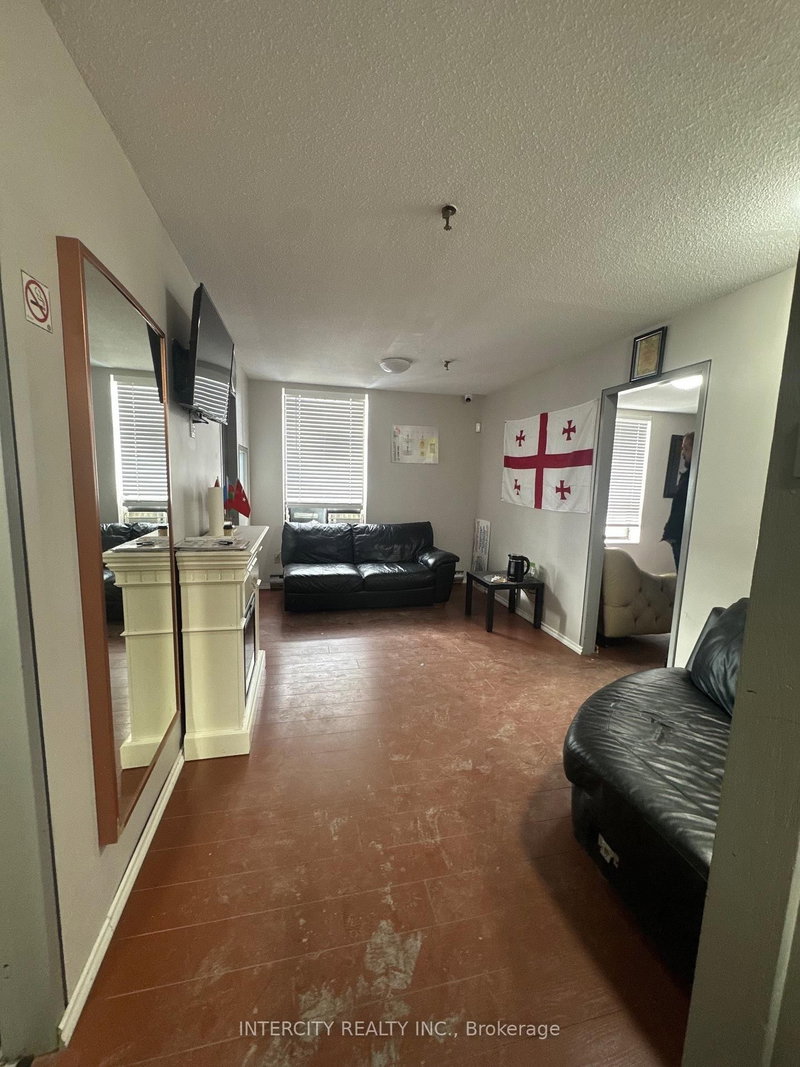 167 Limestone Cres, Toronto, M3J 2S4 | Image 3