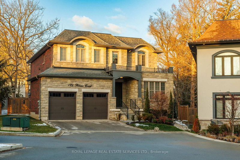 125 Paliser Crt, Oakville, L6K 2H1 | Image 2