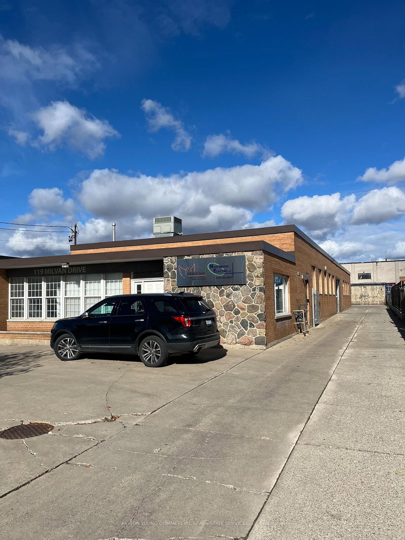 119 Milvan Dr, Toronto, M9L 1Z8 | Image 2