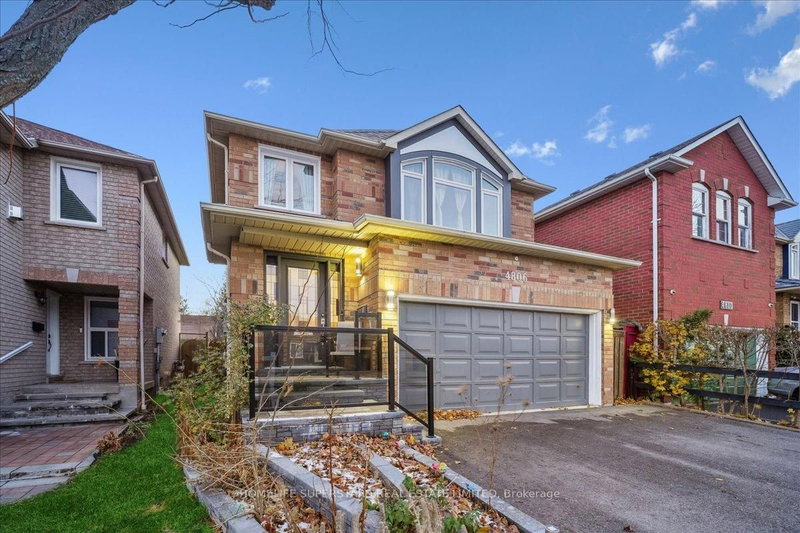 4806 Rosebush Rd, Mississauga, L5M 5N1 | Image 2