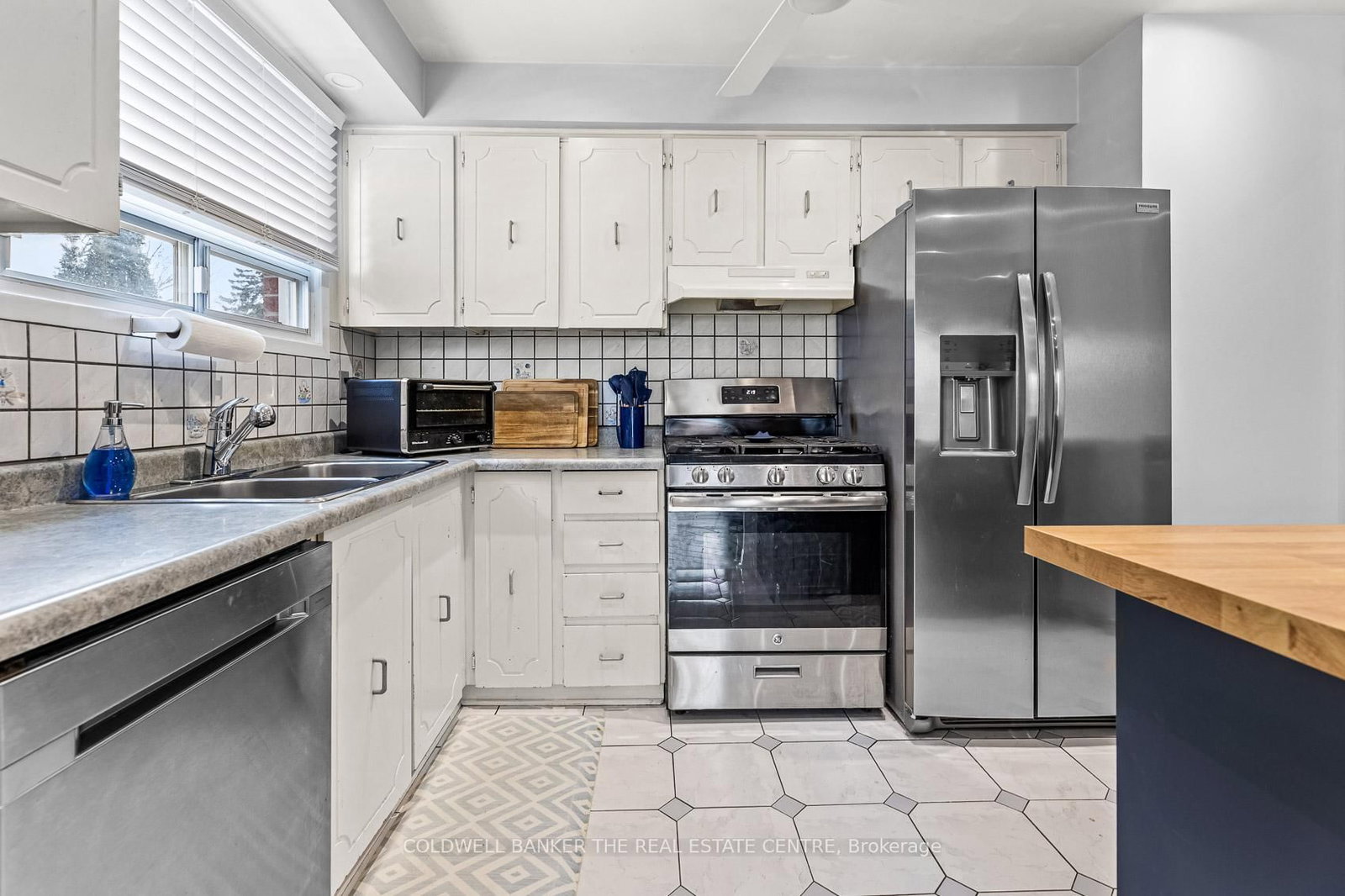 Semi-Detached House for sale at 64 Merton Road, Brampton, Ontario, L6V 2V6 - Brampton North - MLS: W12605908