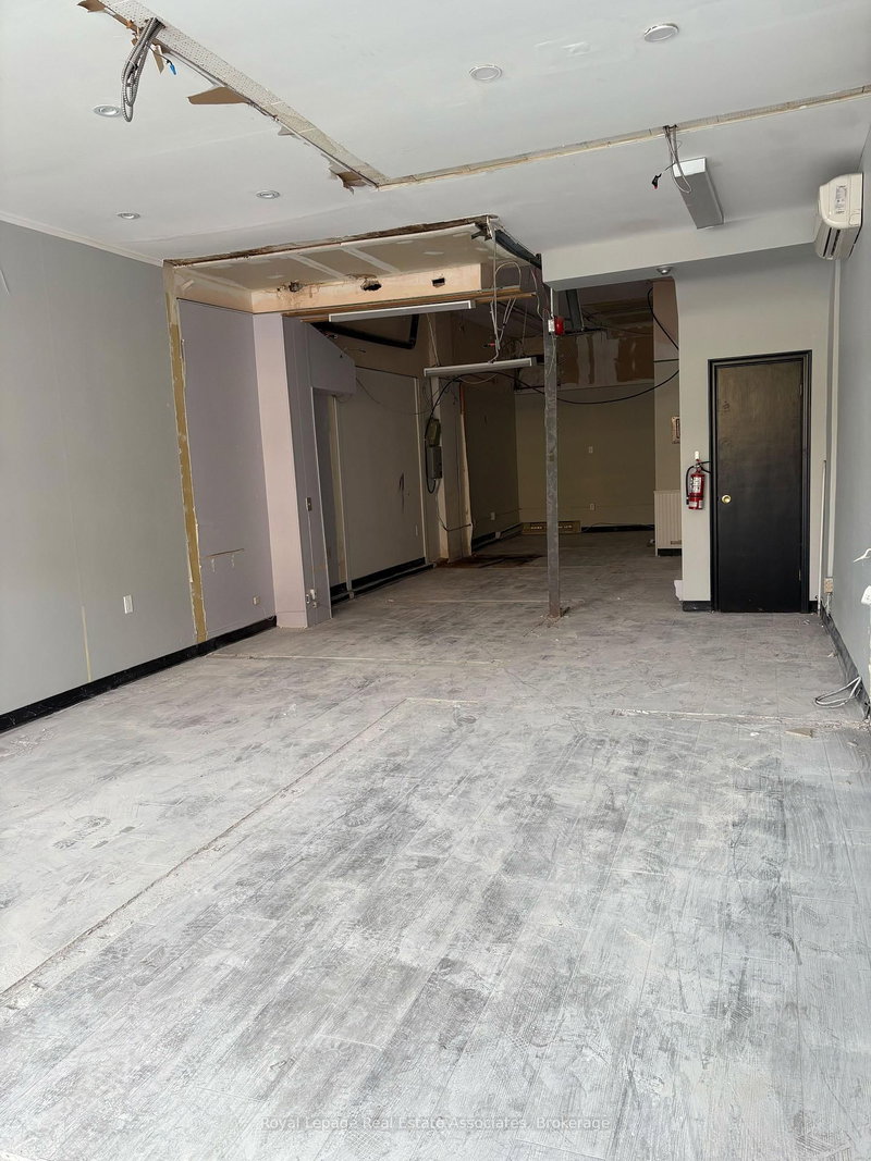 108 Main St S, Halton Hills, L7G 3E4 | Image 3