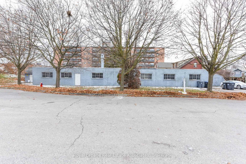 Unit #Rear — 1089 Seneca Avenue, Mississauga