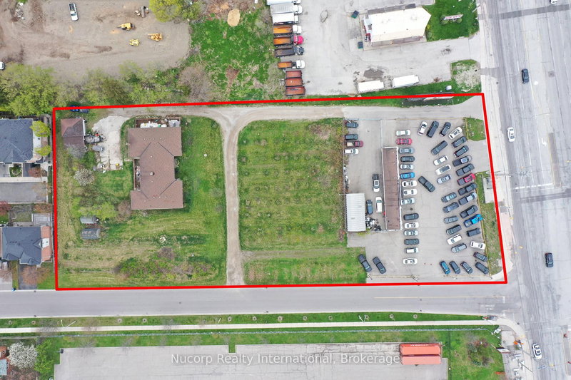 1721 Dundas St E, Mississauga, M4L 1L7 | Image 3