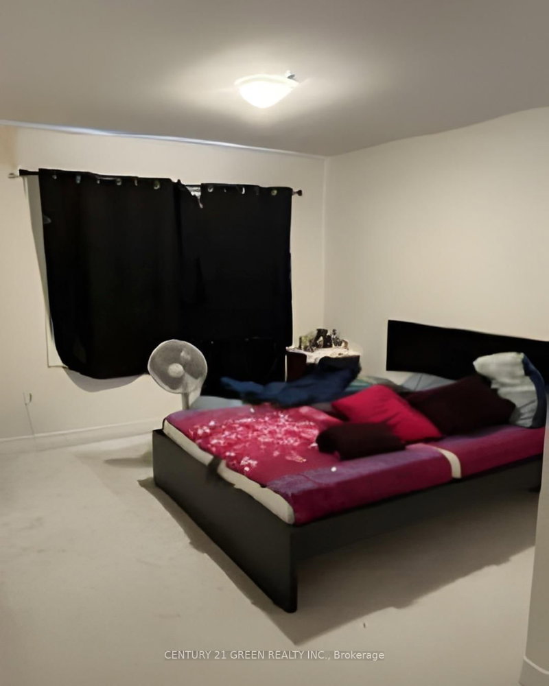 3943 KOENIG Rd, Burlington, L7M 0Z8 | Image 3