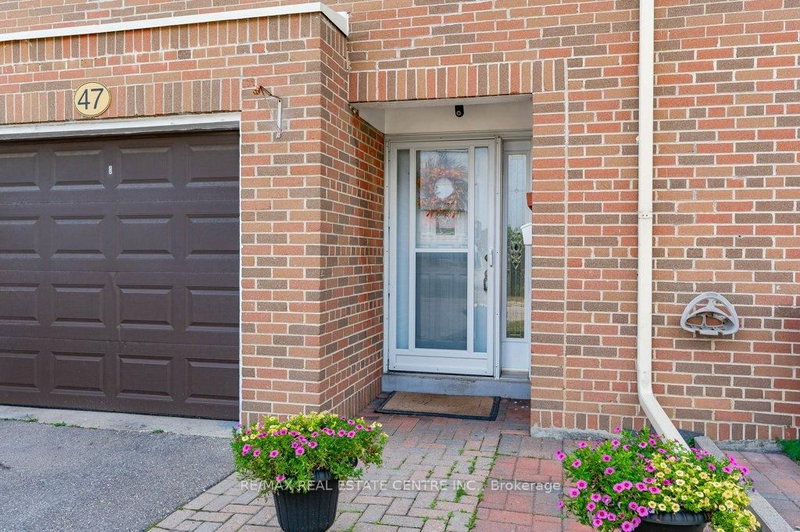 47 - 7255 Dooley Dr, Mississauga, L4T 2S7 | Image 3