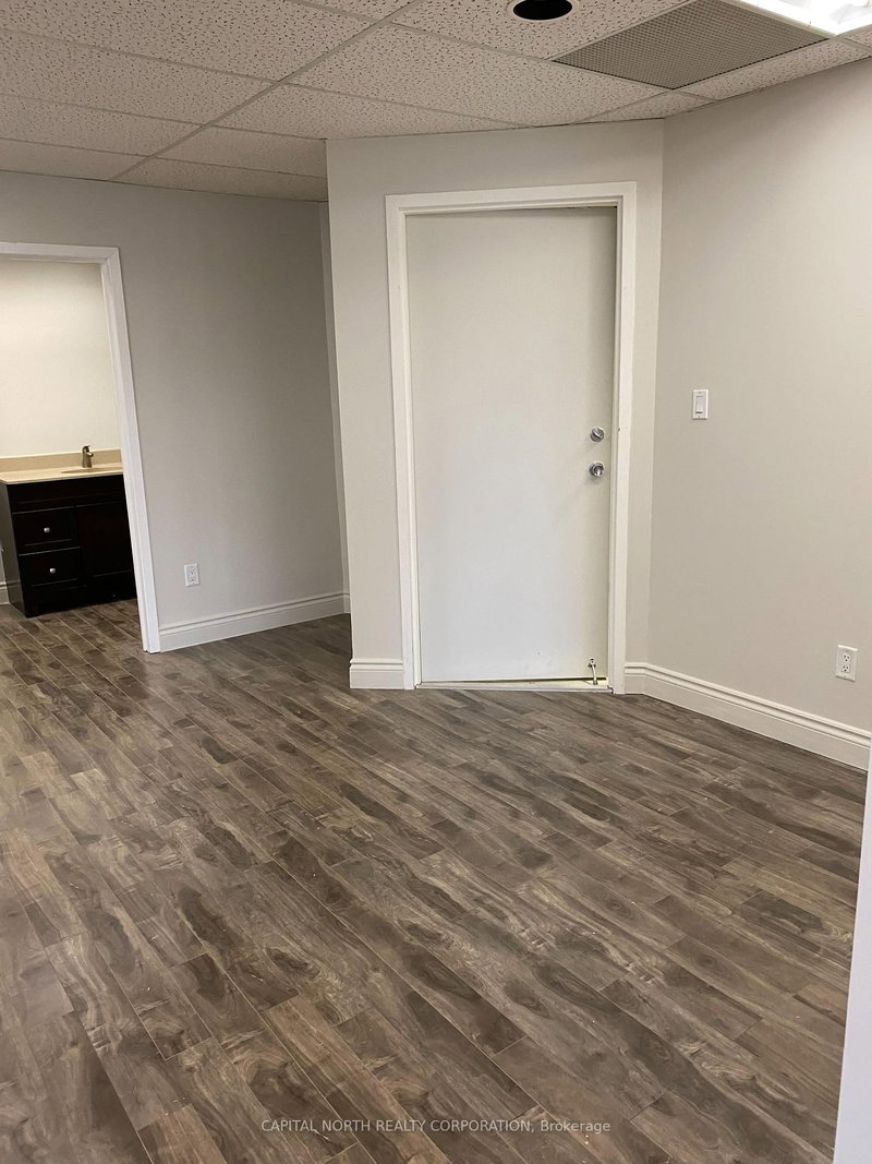 E-202 - 676 Appleby Line, Burlington, L7L 5Y1 | Image 2