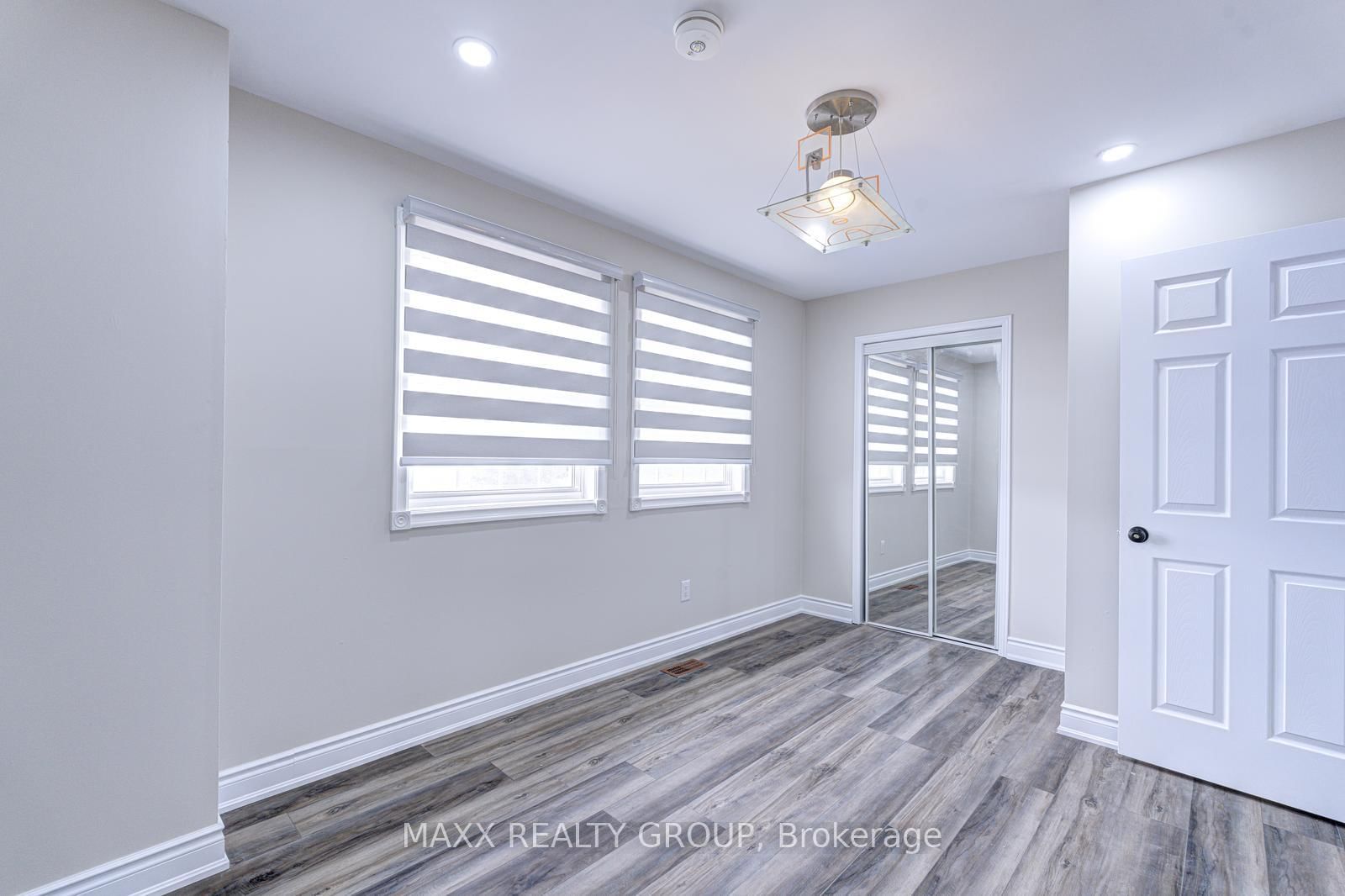 Semi-Detached House for sale at 109 Woodsend Ru, Brampton, Ontario, L6Y 4H7 - Fletcher's Creek South - MLS: W12615184