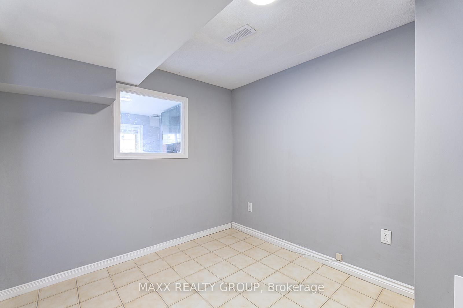 Semi-Detached House for sale at 109 Woodsend Ru, Brampton, Ontario, L6Y 4H7 - Fletcher's Creek South - MLS: W12615184