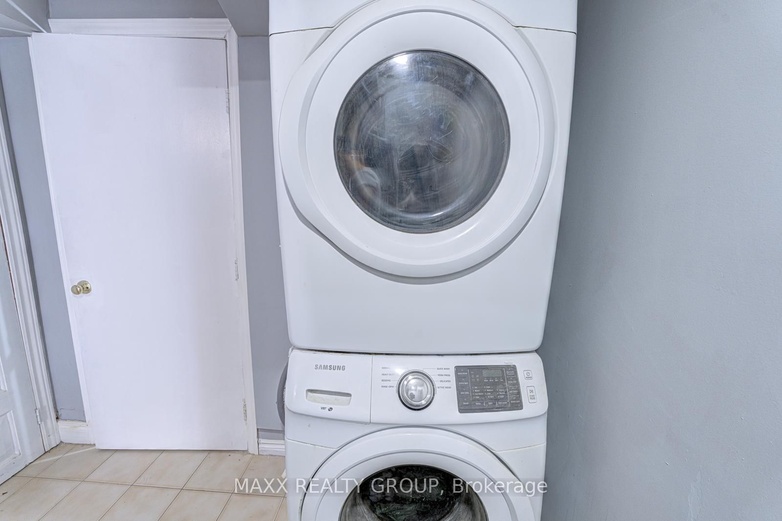 Semi-Detached House for sale at 109 Woodsend Ru, Brampton, Ontario, L6Y 4H7 - Fletcher's Creek South - MLS: W12615184