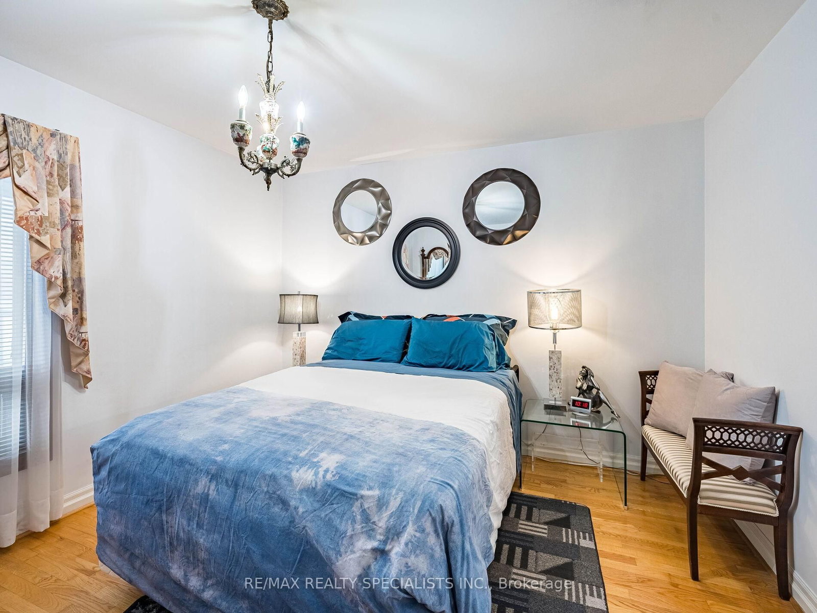 9186 Goreway Drive - Photo 26