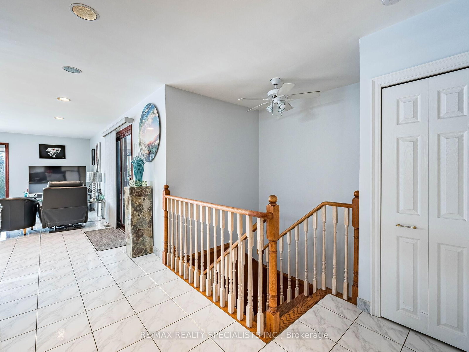 9186 Goreway Drive - Photo 30