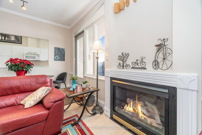 7 Dayspring Brampton,ON L6P 1C1 — Photo 11