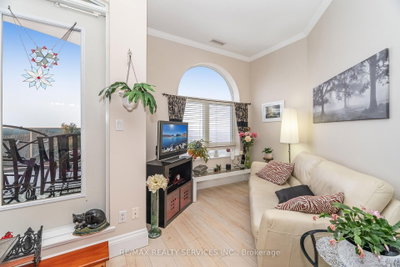 7 Dayspring Brampton,ON L6P 1C1 — Photo 14