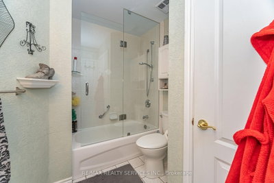 7 Dayspring Brampton,ON L6P 1C1 — Photo 26