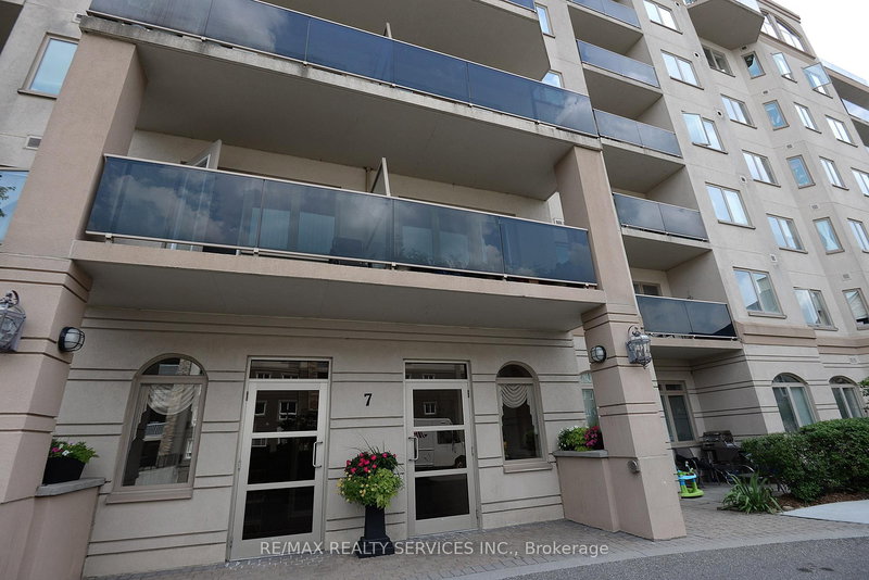 PH03 - 7 Dayspring Circ, Brampton, L6P 1B8 | Image 3