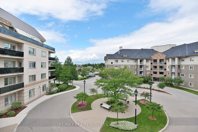 7 Dayspring Brampton,ON L6P 1C1 — Photo 38