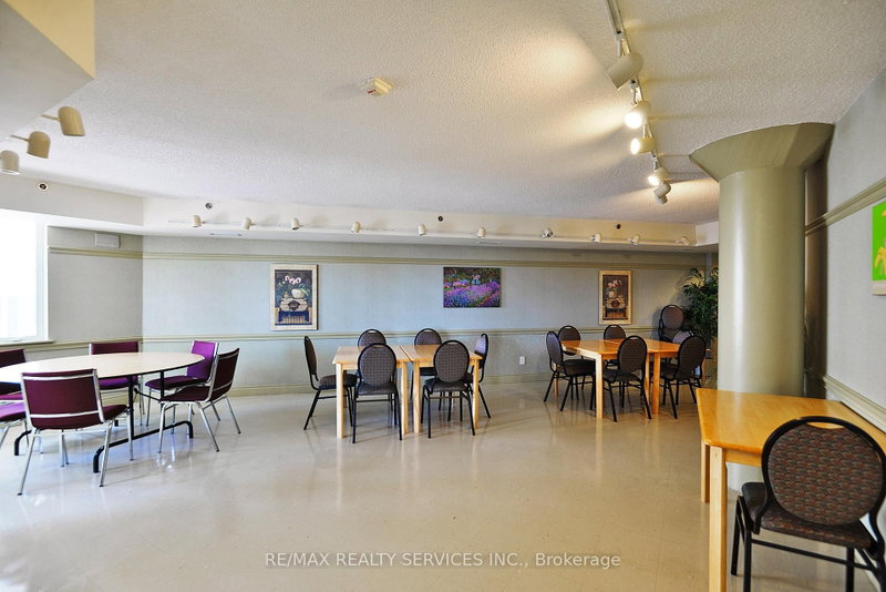 7 Dayspring Brampton,ON L6P 1C1 — Photo 46