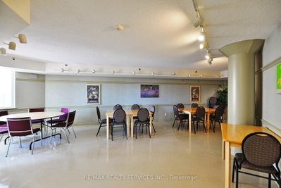 7 Dayspring Brampton,ON L6P 1C1 — Photo 46