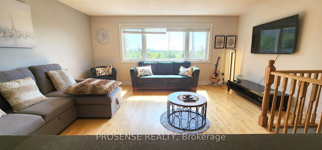 5168 Dundas Street W