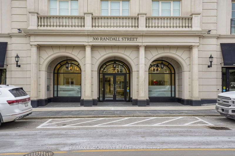 312 - 300 Randall St, Oakville, L6J 0G2 | Image 2