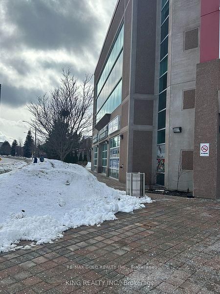 212-50 Sunny Meadow Blvd Blvd N, Brampton, L6R 0Y7 | Image 2