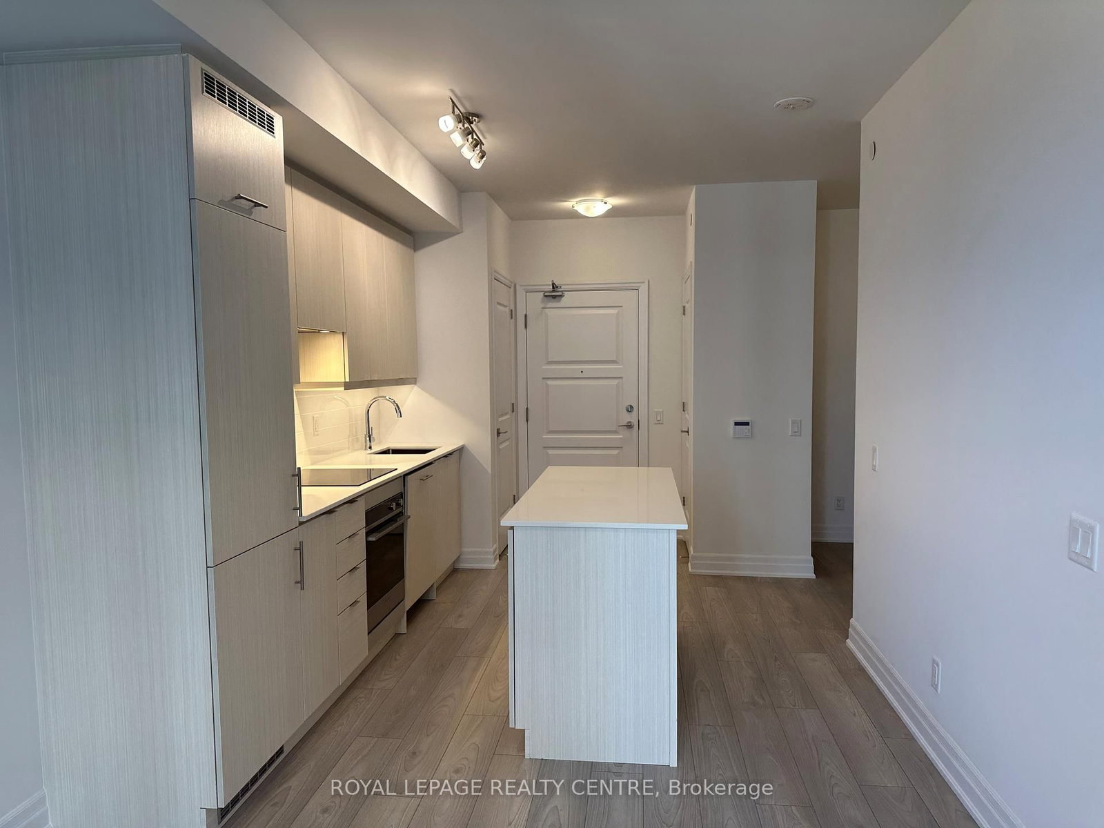 36 ELM Drive W, Unit 1903 - Photo 3