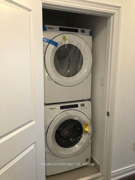 Townhouse for lease at Upper-35 Creekbank Road, Toronto, Ontario, M6L 0A4 - Rustic - MLS: W12635972