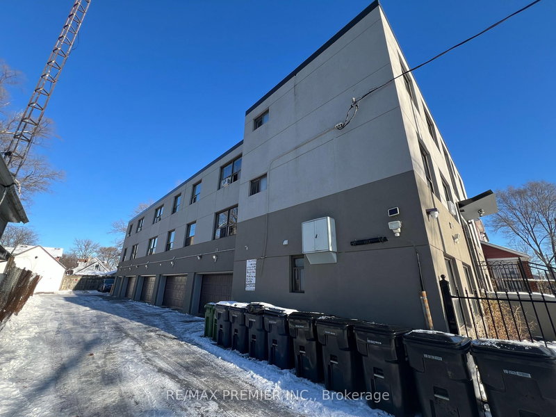 80 Clouston Ave, Toronto, M9N 1A7 | Image 3