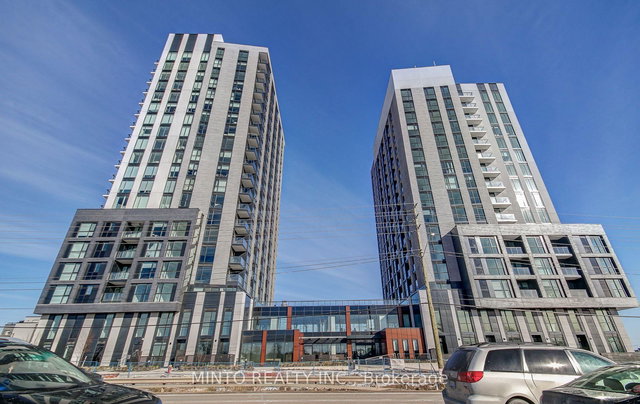 701 - 3079 Trafalgar Road