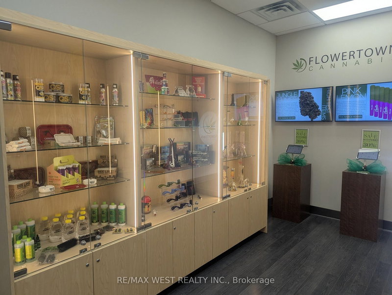 2B - 17 Queen St N, Mississauga, L5N 6A1 | Image 2