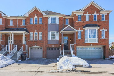 Townhouse leased at 22-250 Richvale Drive, Brampton, Ontario, L6Z 4W2 - Heart Lake East - MLS: W12639360