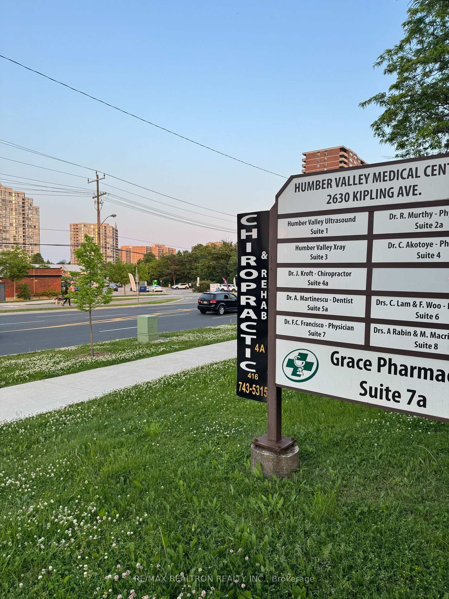 2630 Kipling Avenue, Unit 8 - Photo 3