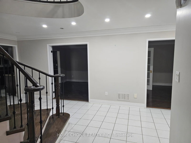 45 Livingston Dr W, Caledon, L7C 1A1 | Image 3