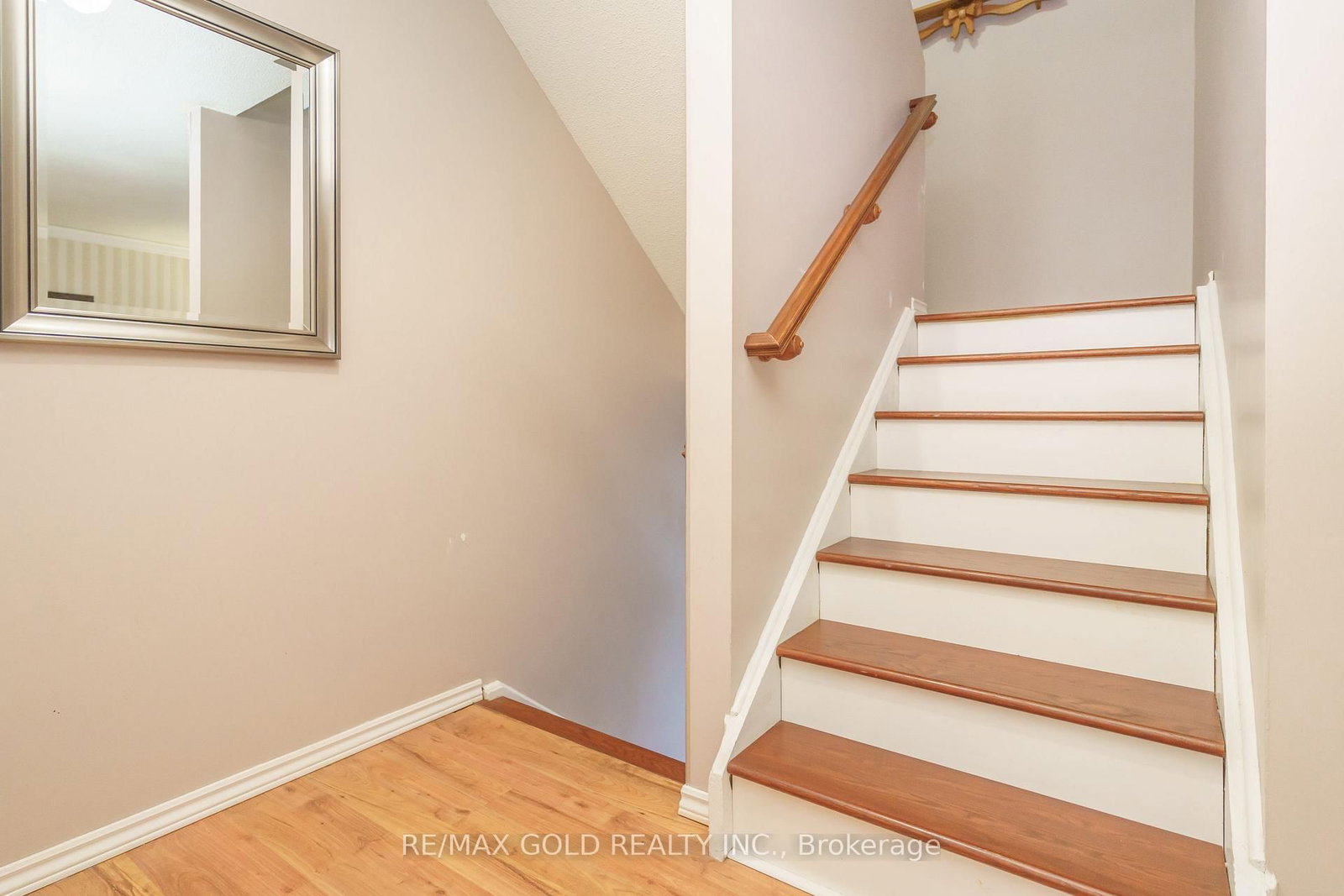 Townhouse for sale at 143-143 Ashton Crescent, Brampton, Ontario, L6S 3J9 - Central Park - MLS: W12640210