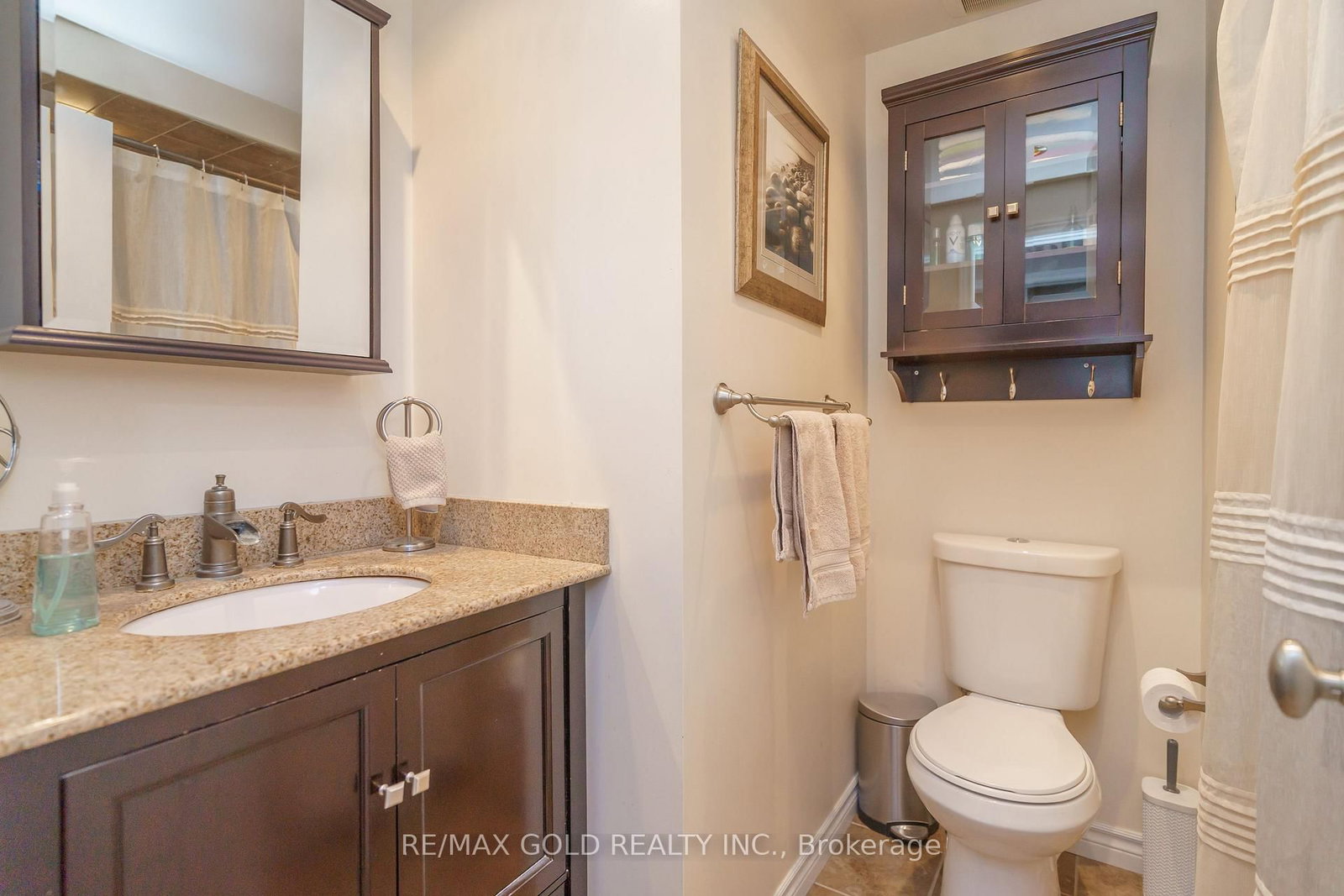 Townhouse for sale at 143-143 Ashton Crescent, Brampton, Ontario, L6S 3J9 - Central Park - MLS: W12640210