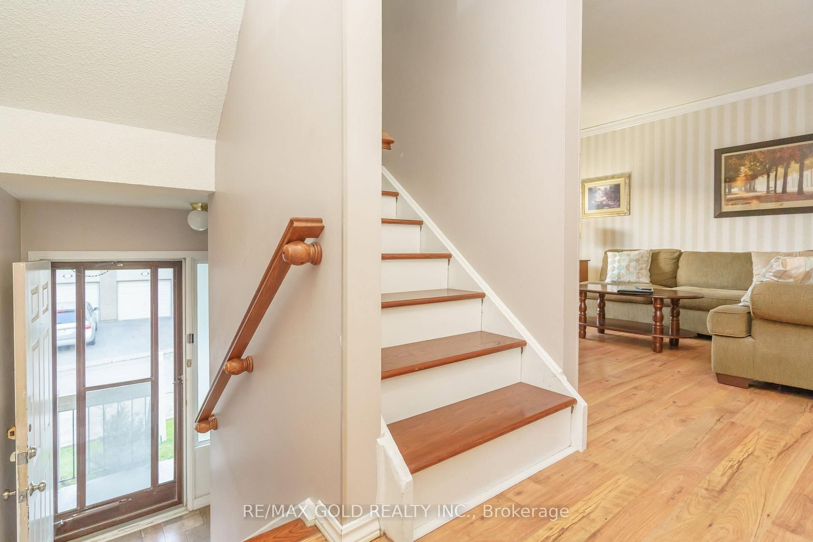 Townhouse for sale at 143-143 Ashton Crescent, Brampton, Ontario, L6S 3J9 - Central Park - MLS: W12640210