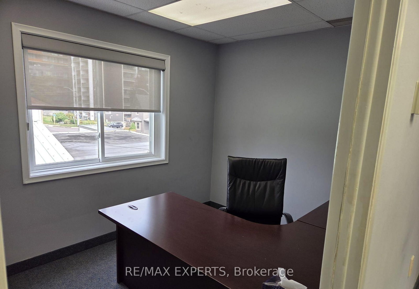 8 Stavebank Road N, Unit 401 - Photo 8