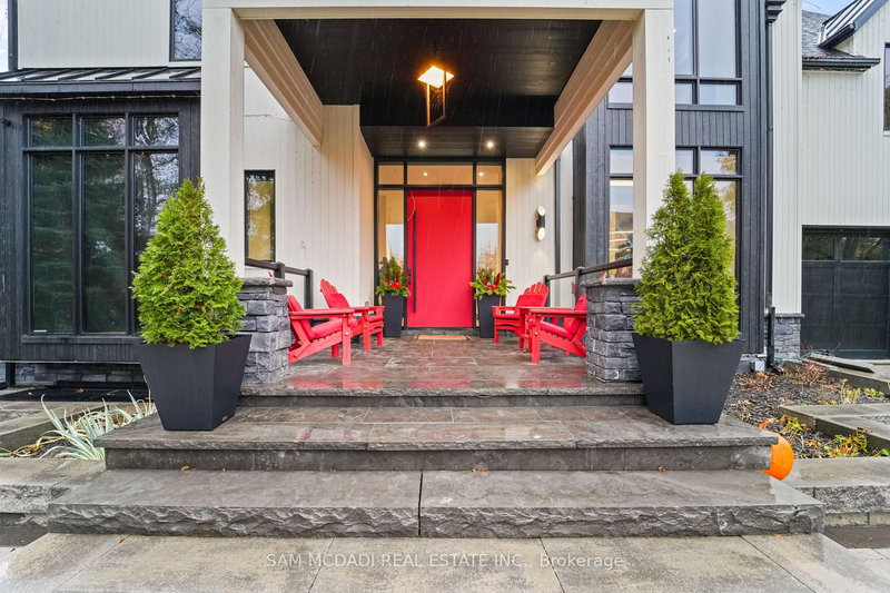 417 Union St, Oakville, L6J 1E7 | Image 2