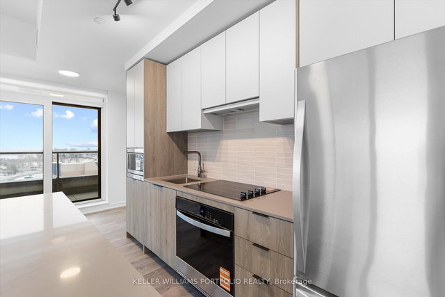 611 - 1007 The Queensway