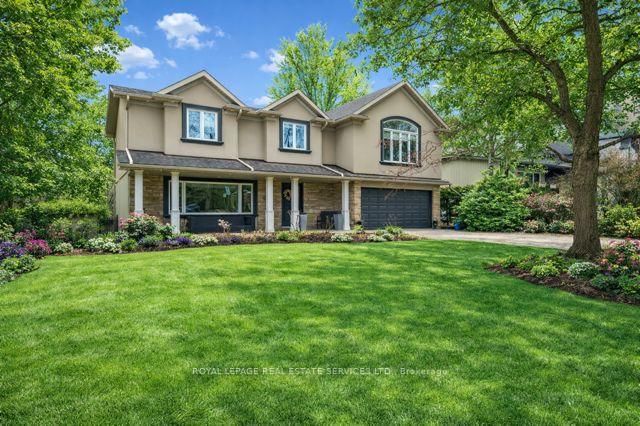 1302 Hillview Cres, Oakville, L6H 2C7 | Image 3