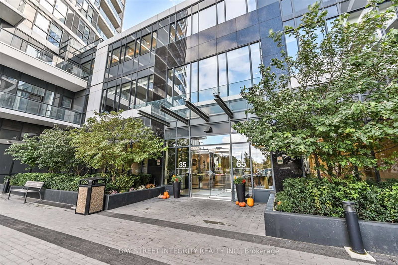 2719 - 35 Watergarden Dr, Mississauga, L5R 0G8 | Image 3