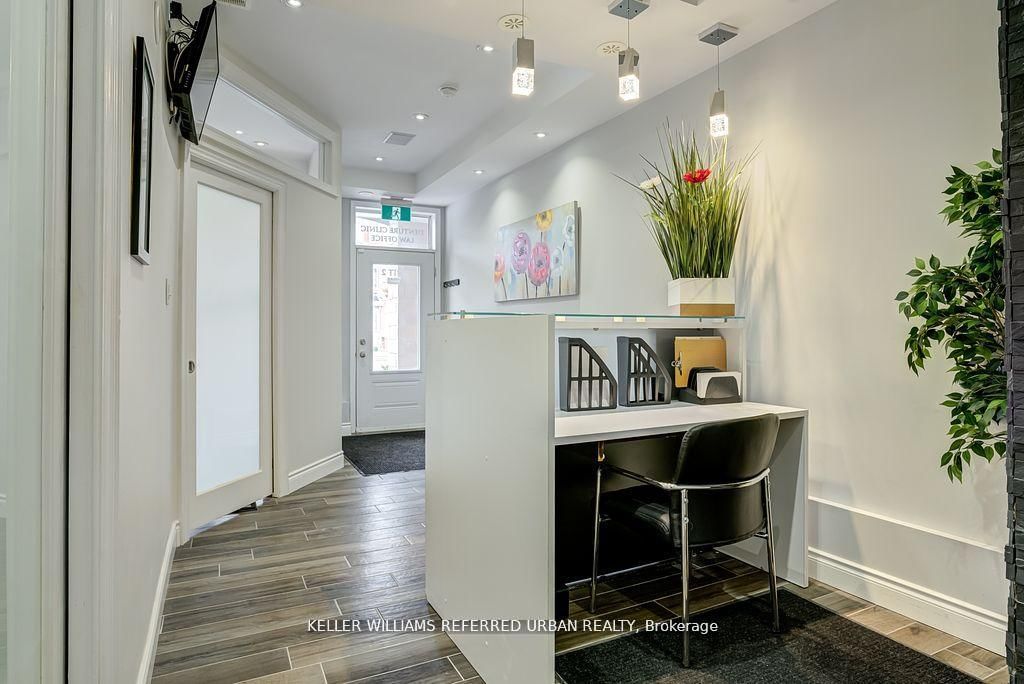 44 Baycliffe Crescent, Unit 2 - Photo 16