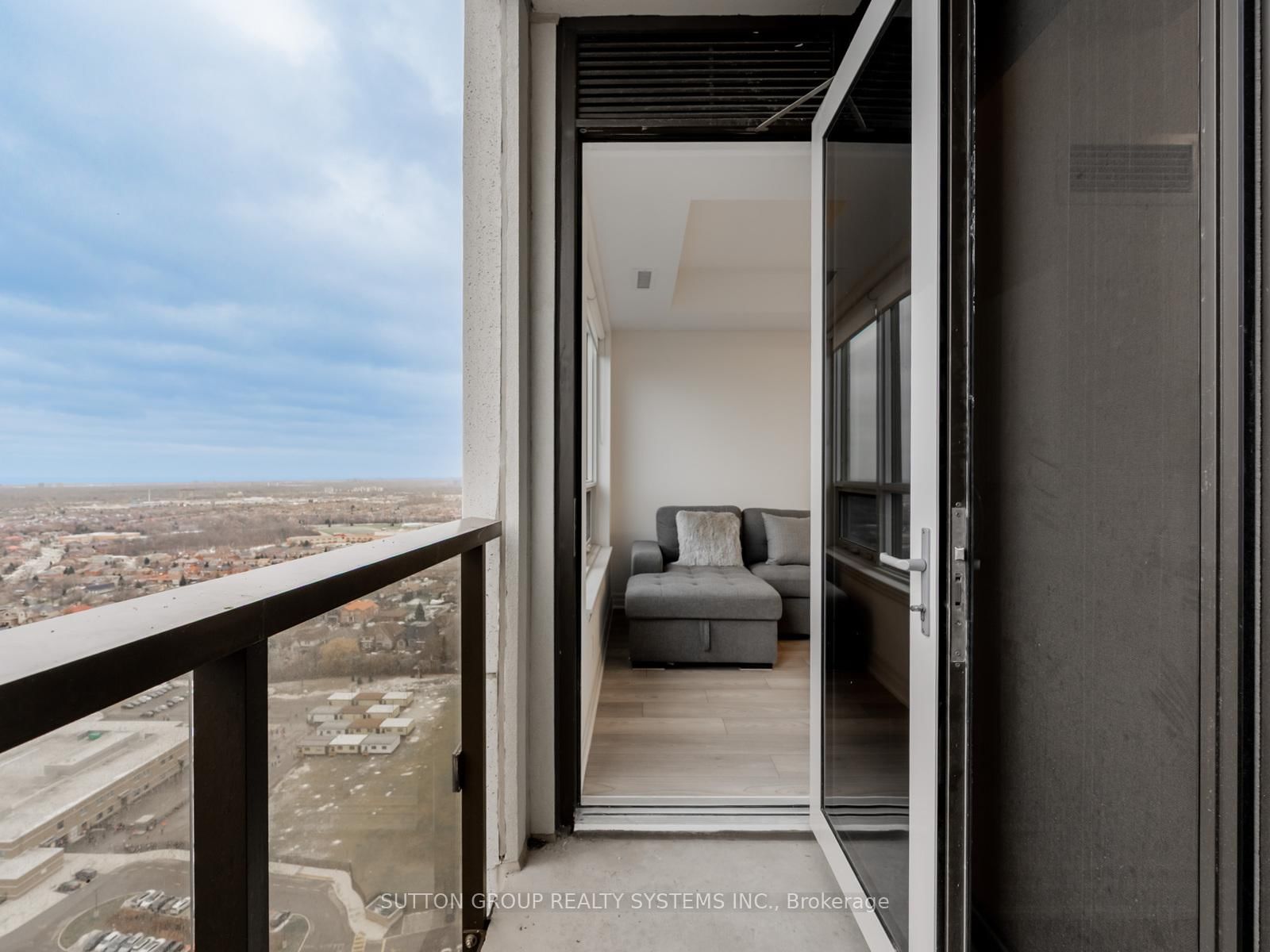 36 Elm Drive W, Unit 3206 - Photo 21