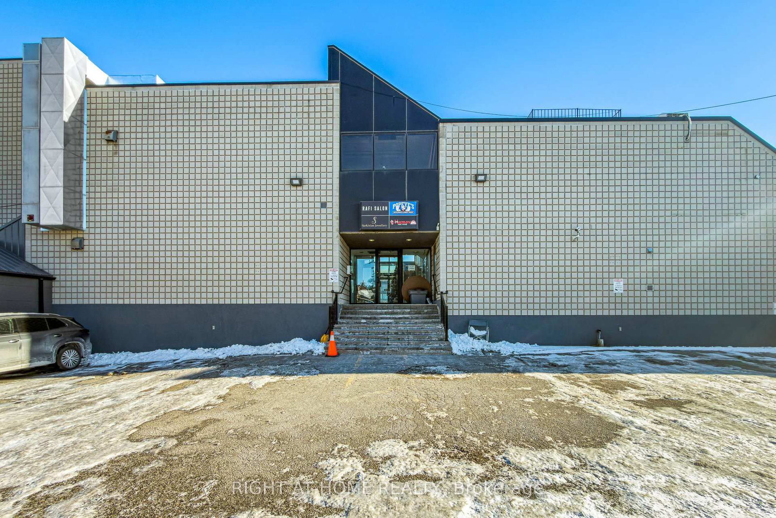 3350 Dufferin Street, Unit 1 - Photo 28