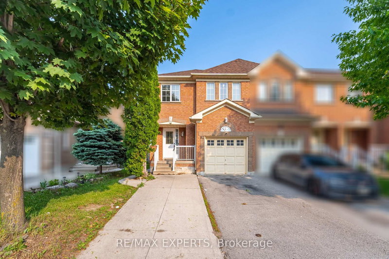 82 Twin Pines Cres, Brampton, L7A 1M8 | Image 2